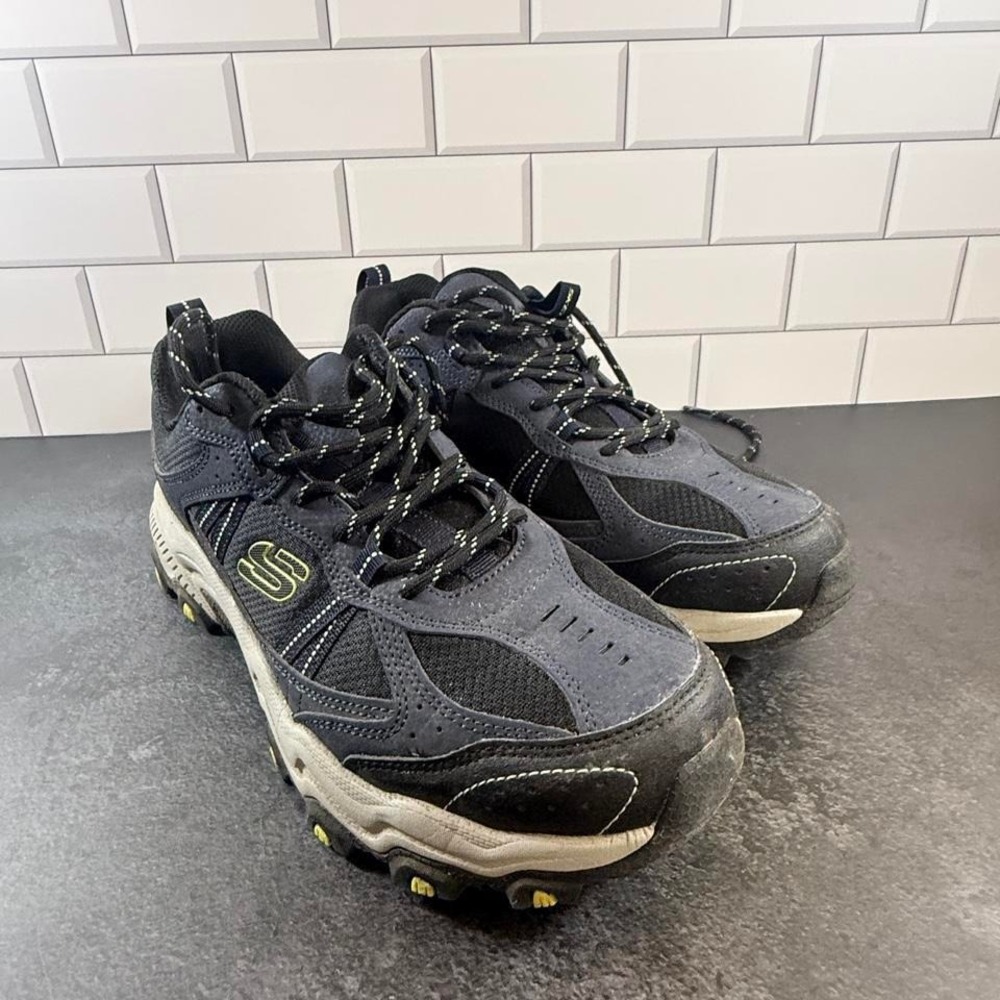 Skechers men's black hiking boots, Size US 9.5